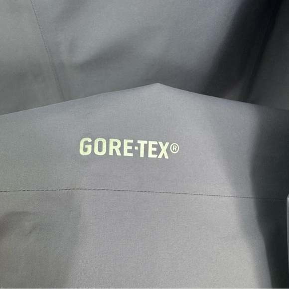 Arc’teryx Solano Jacket Lavender Purple Gore-Tex Windproof Women’s XL - Picture 5 of 14